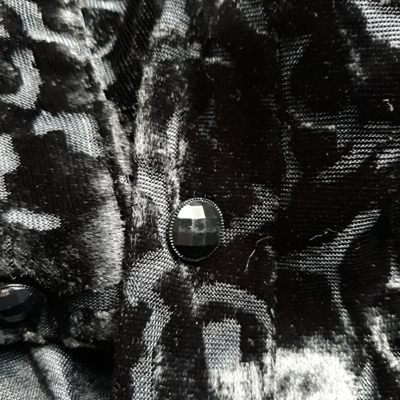90s Laura Scott Black Velvet Burnout Button-Up Shirt Blouse Size SP Whimsigoth - Picture 6 of 8